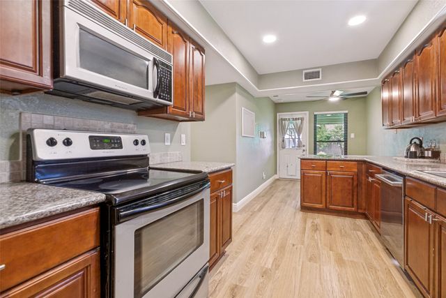2540 Sunscape Lane, Dallas, TX 75287