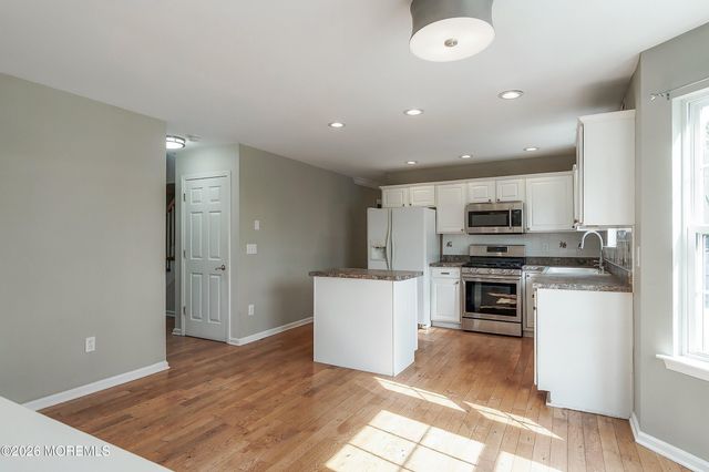 1047 Rudder Avenue, Manahawkin, NJ 08050