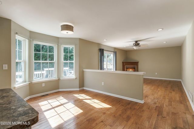 1047 Rudder Avenue, Manahawkin, NJ 08050