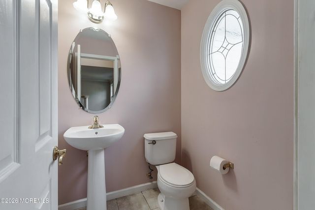 1047 Rudder Avenue, Manahawkin, NJ 08050