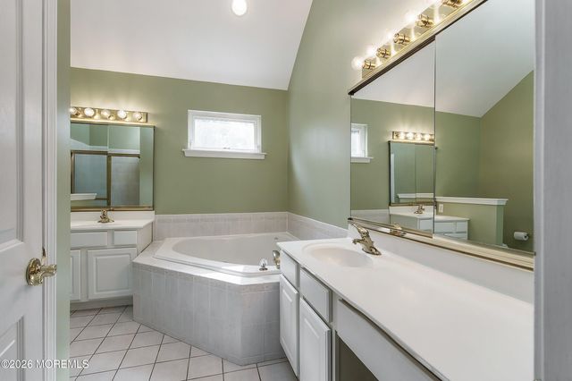 1047 Rudder Avenue, Manahawkin, NJ 08050