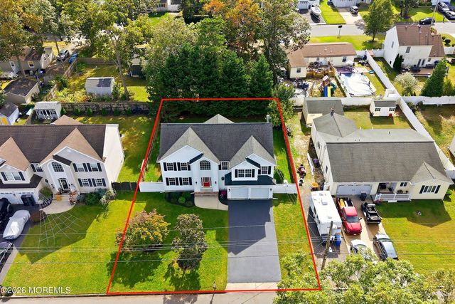 1047 Rudder Avenue, Manahawkin, NJ 08050
