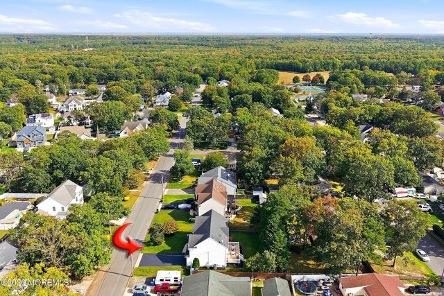 1047 Rudder Avenue, Manahawkin, NJ 08050