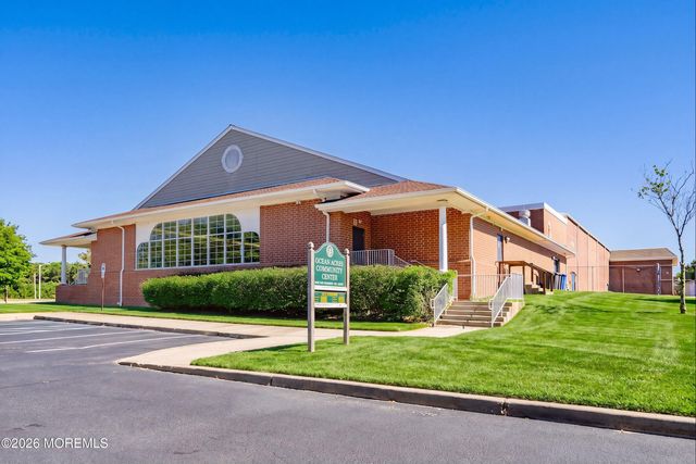 1047 Rudder Avenue, Manahawkin, NJ 08050