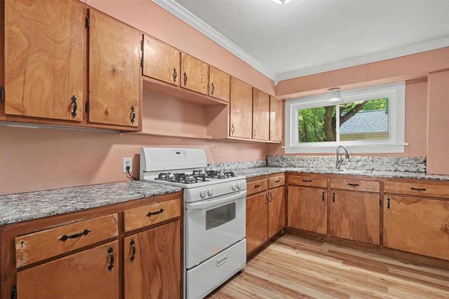 553 Ely Street, Allegan, MI 49010