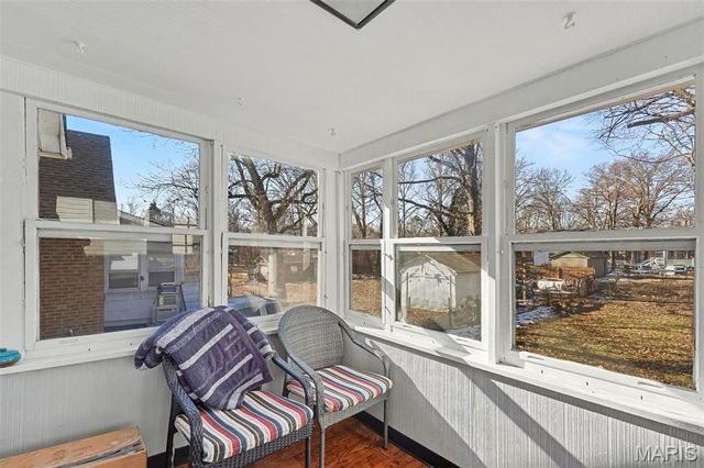 415 Thomas Avenue, Ferguson, MO 63135