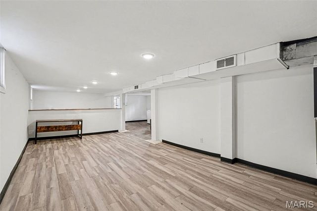 415 Thomas Avenue, Ferguson, MO 63135