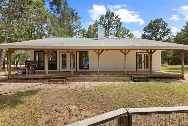 120 Lake Point WAY, Bastrop, TX 78602