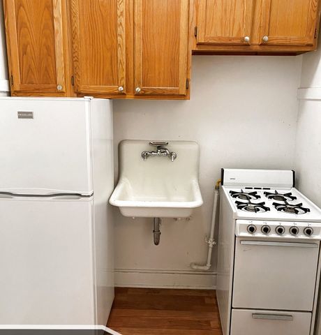 2536 N Sawyer Avenue 306, Chicago, IL 60647