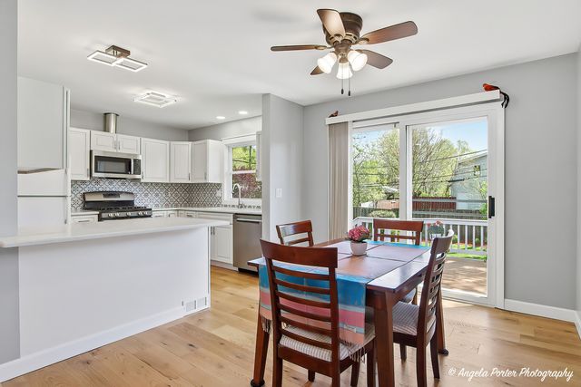 305 Woodbine Avenue, Island Lake, IL 60042