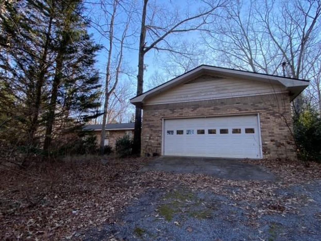 810 Mill Creek Road, Rocky Face, GA 30740