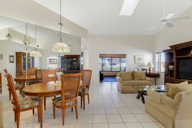 4272 SE Brittney Circle, Port St. Lucie, Port St Lucie, FL 34952