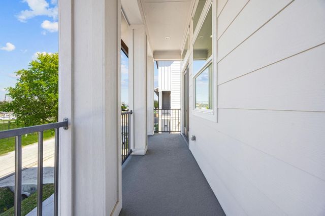 303 Marcella Street O, Houston, TX 77091