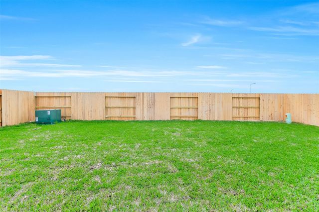 1106 Arbor Drive, Beasley, TX 77417