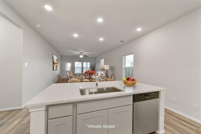 1106 Arbor Drive, Beasley, TX 77417