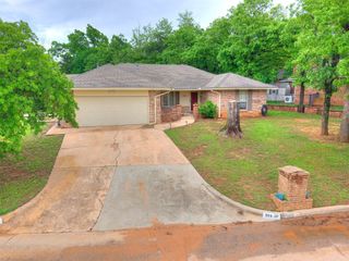 224 Chaucer Crescent Street, Oklahoma City, OK 73130