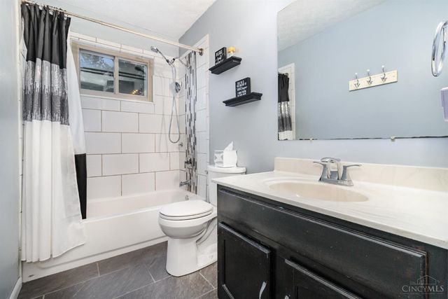 3894 Hassfurt Drive, Fairfield Twp, OH 45011