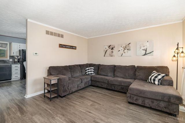 3894 Hassfurt Drive, Fairfield Twp, OH 45011