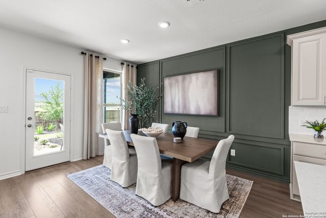 1508 Whistlers Way, Marion, TX 78124