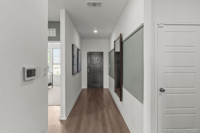 1508 Whistlers Way, Marion, TX 78124