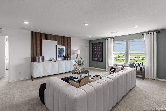 1508 Whistlers Way, Marion, TX 78124