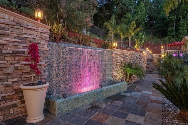 16840 Cypress Way, Los Gatos, CA 95030