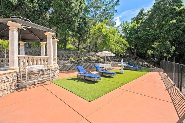 16840 Cypress Way, Los Gatos, CA 95030