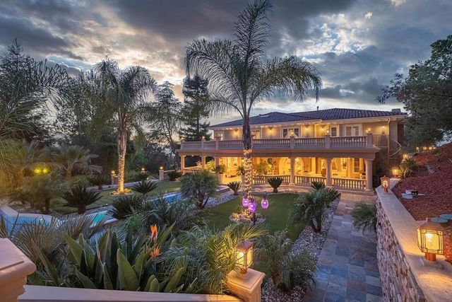 16840 Cypress Way, Los Gatos, CA 95030