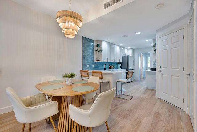 3032 W Community Drive, Jupiter, FL 33458