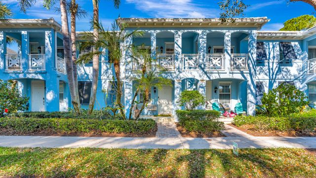 3032 W Community Drive, Jupiter, FL 33458