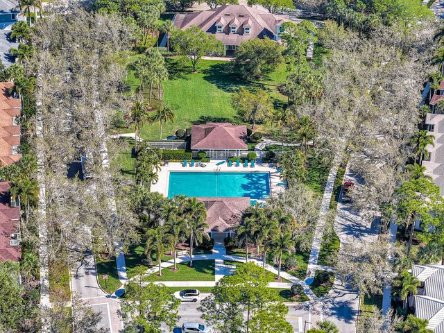 3032 W Community Drive, Jupiter, FL 33458