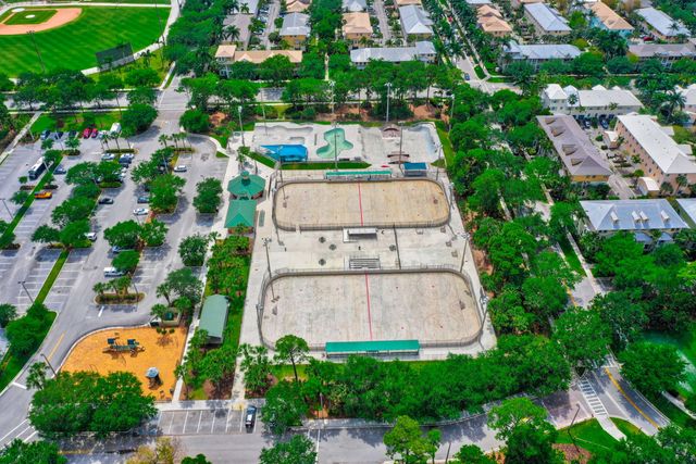 3032 W Community Drive, Jupiter, FL 33458