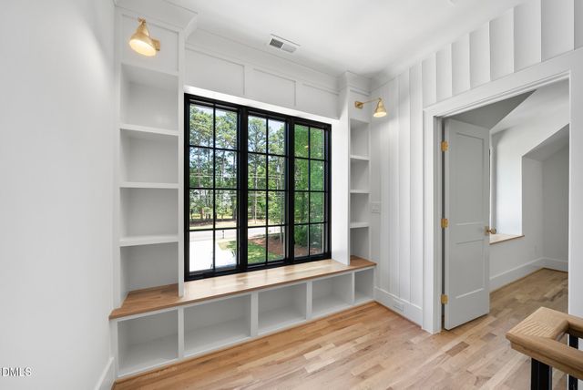 1609 Ridge Road, Raleigh, NC 27607