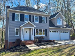 106 Claremont Court, Easley, SC 29642