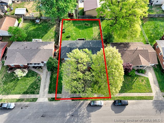 712 Plaza Drive, Jeffersonville, IN 47130