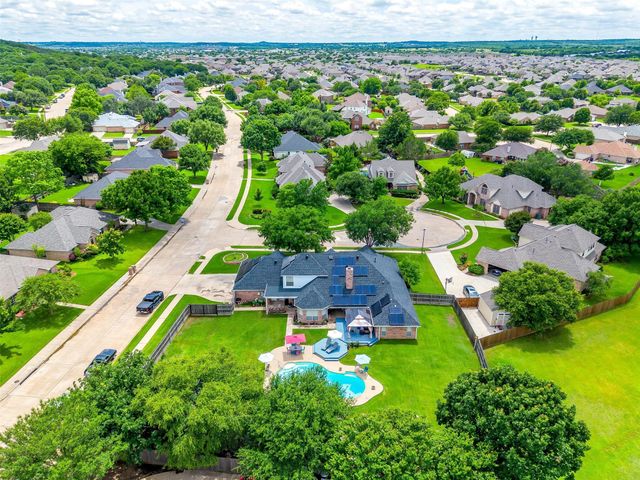 1200 Blackberry Court, Crowley, TX 76036