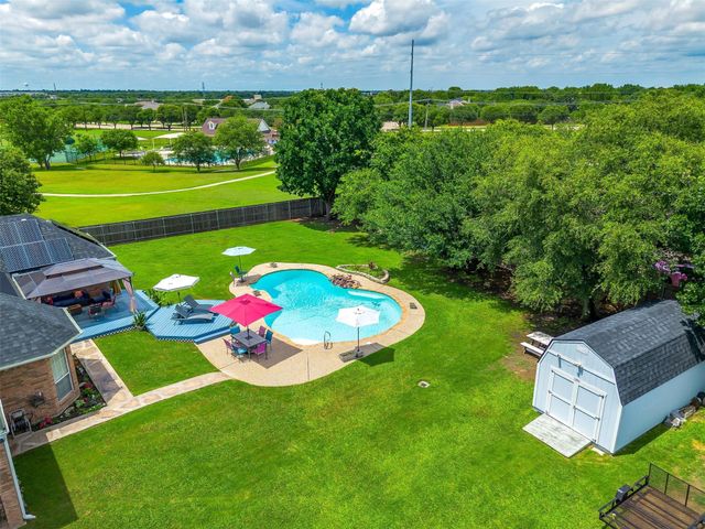 1200 Blackberry Court, Crowley, TX 76036