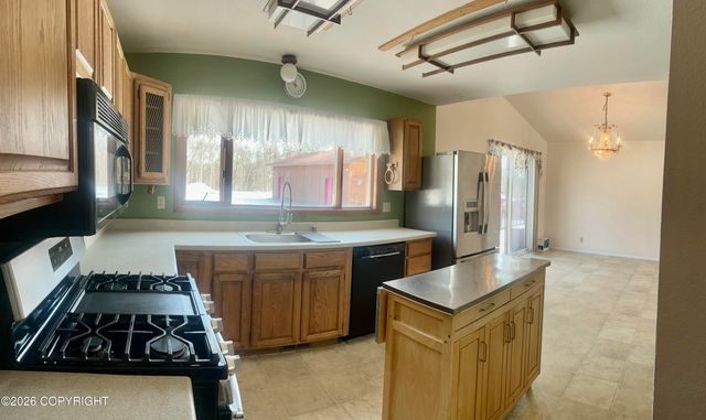 6111 N Steen Road, Wasilla, AK 99654