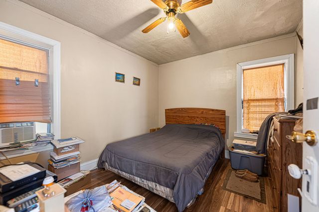 6749 S Peoria Street, Chicago, IL 60621