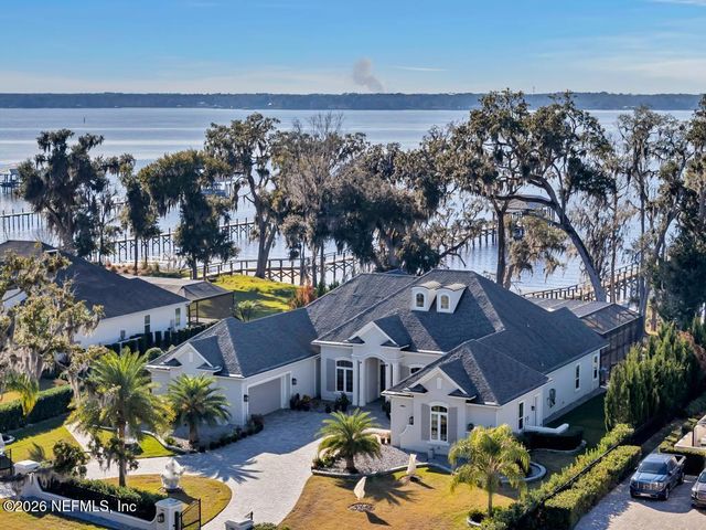 400 HALLOWES Cove, St. Johns, FL 32259