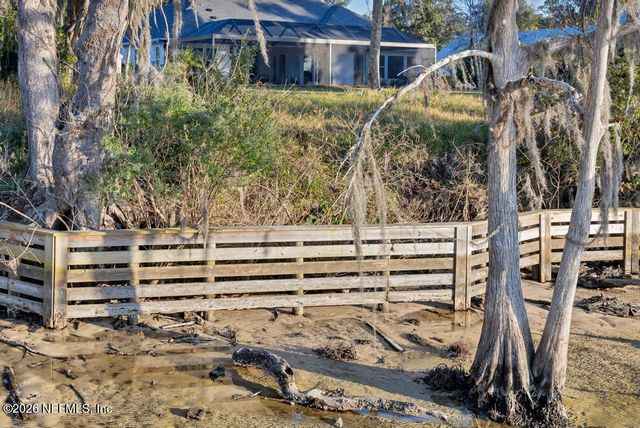 400 HALLOWES Cove, St. Johns, FL 32259