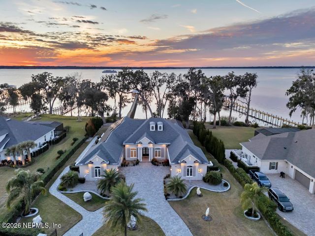 400 HALLOWES Cove, St. Johns, FL 32259