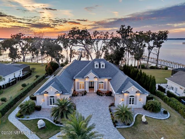 400 HALLOWES Cove, St. Johns, FL 32259