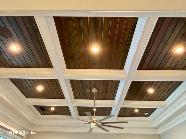 400 HALLOWES Cove, St. Johns, FL 32259