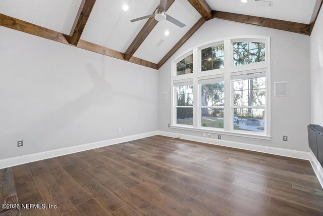 400 HALLOWES Cove, St. Johns, FL 32259