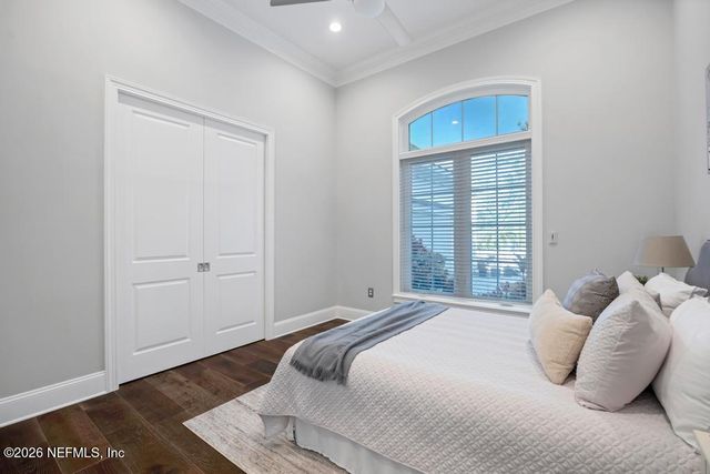 400 HALLOWES Cove, St. Johns, FL 32259