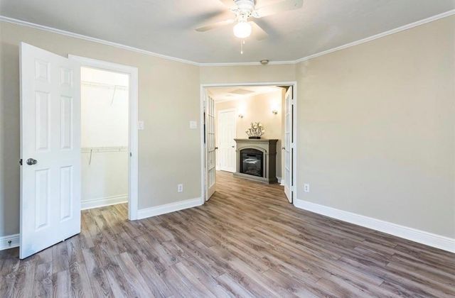 660 Pine Road, Clear Lake Shores, TX 77565