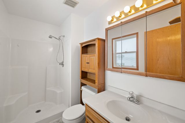 2326 NW Maple Street, Ankeny, IA 50023