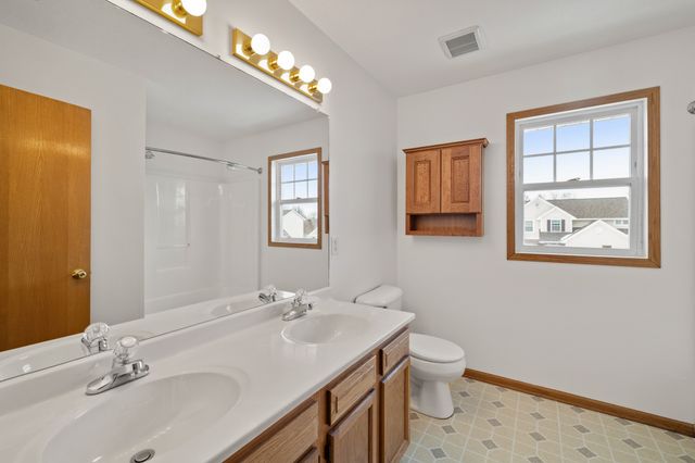 2326 NW Maple Street, Ankeny, IA 50023