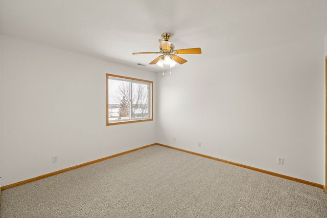 2326 NW Maple Street, Ankeny, IA 50023